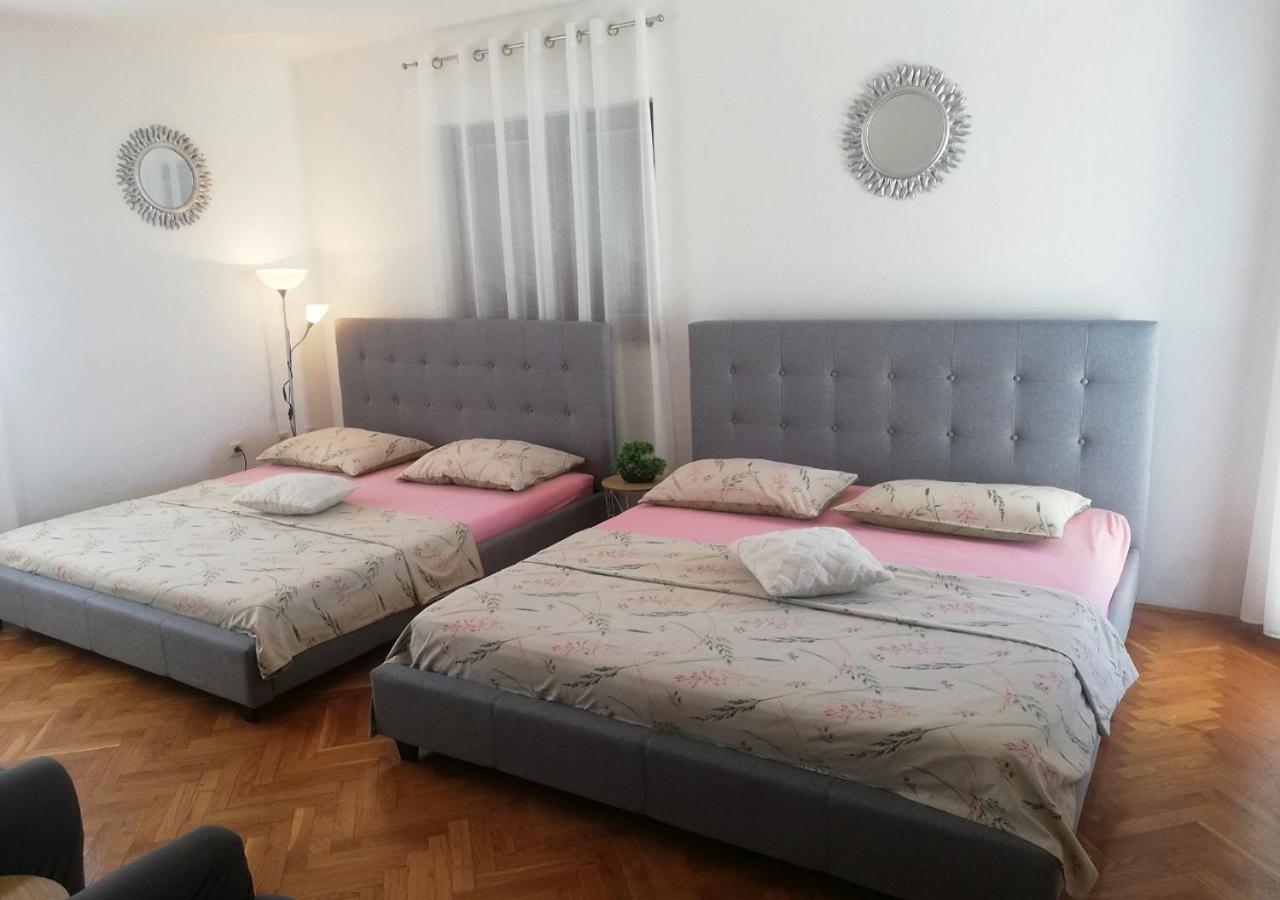 Apartment With Heated Pool And Sea View Τρογκίρ Εξωτερικό φωτογραφία